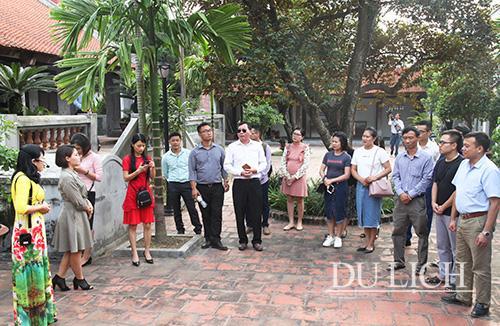 Nhân dịp này, Trung tâm Xúc tiến Đầu tư, Thương mại và Du lịch Bắc Ninh tổ chức Chương trình khảo sát du lịch Bắc Ninh cho các đơn vị lữ hành và báo chí tại một số điểm đến Bắc Ninh